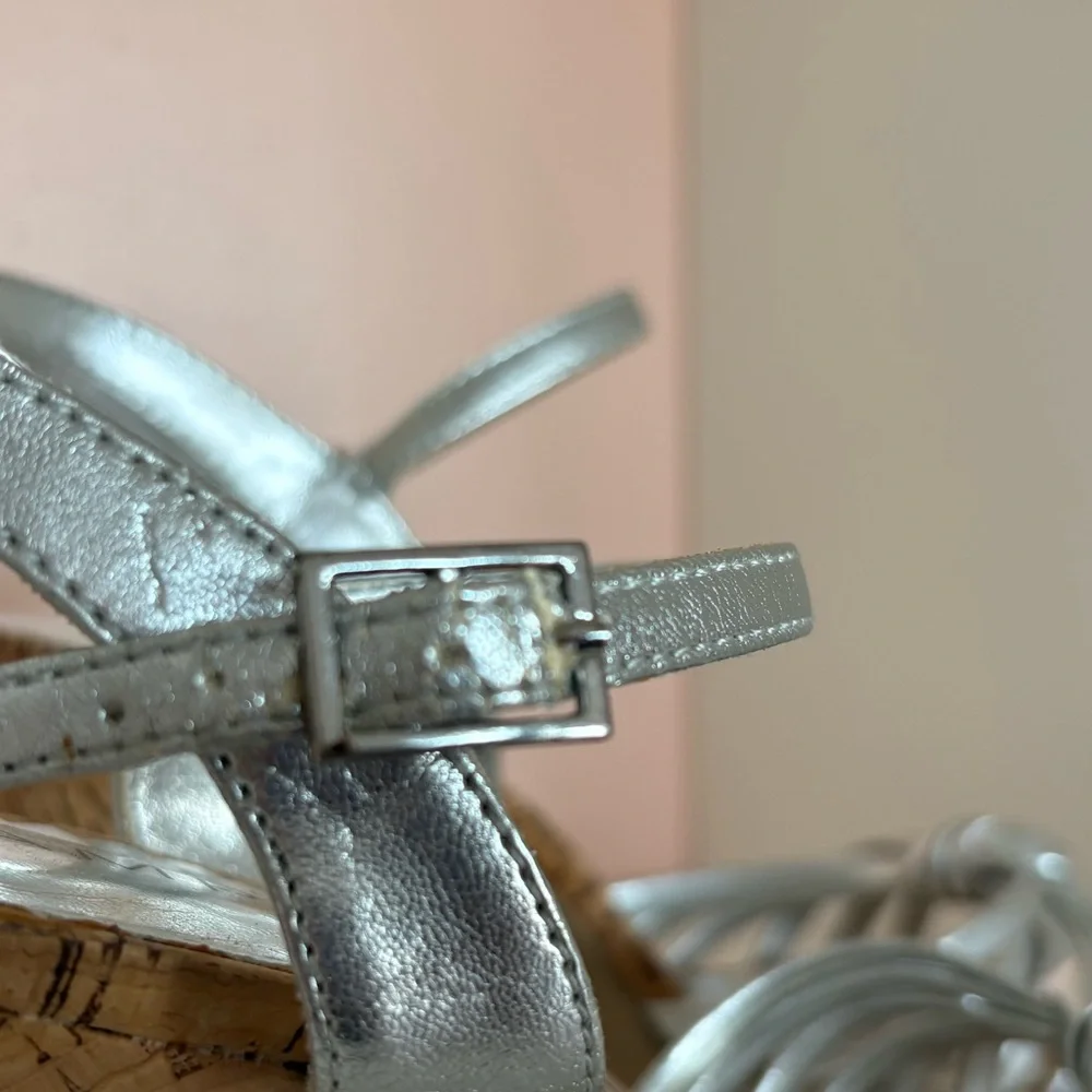 Rampage vintage Silver Strappy Heeled Sandals in size 7 1/2 M